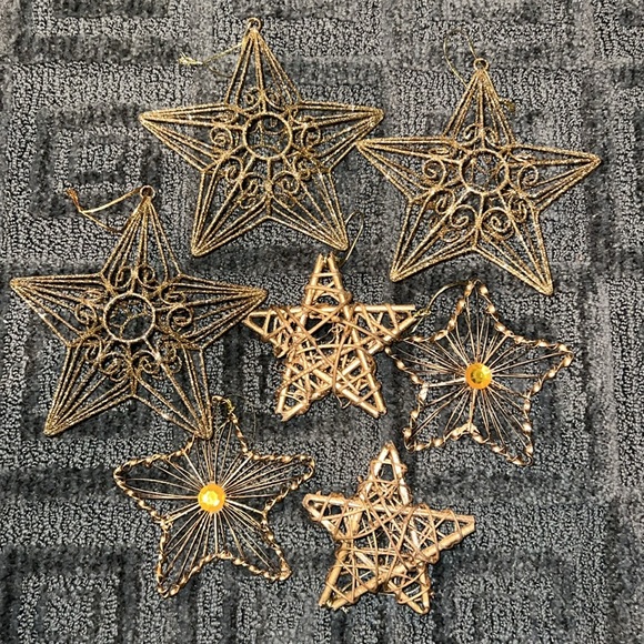 ♦️3/$15♦️Set of 7 Star Christmas Ornaments - Picture 1 of 6